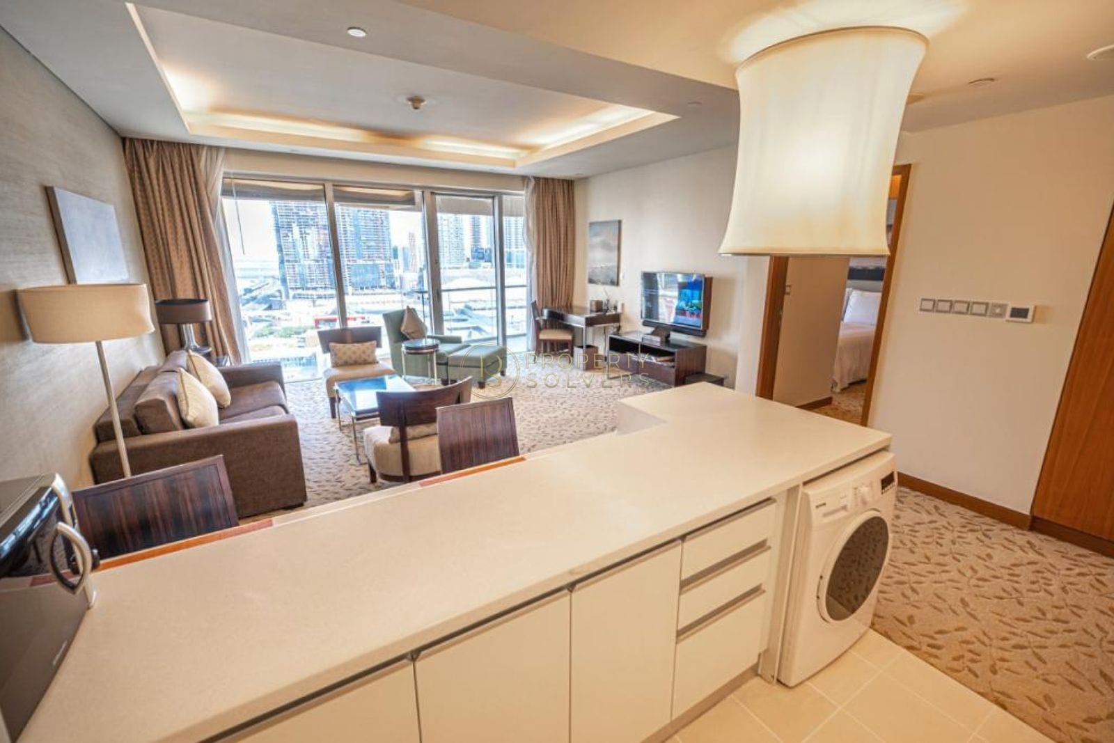 Luxury Living | Upgraded Furnished | Mall Access