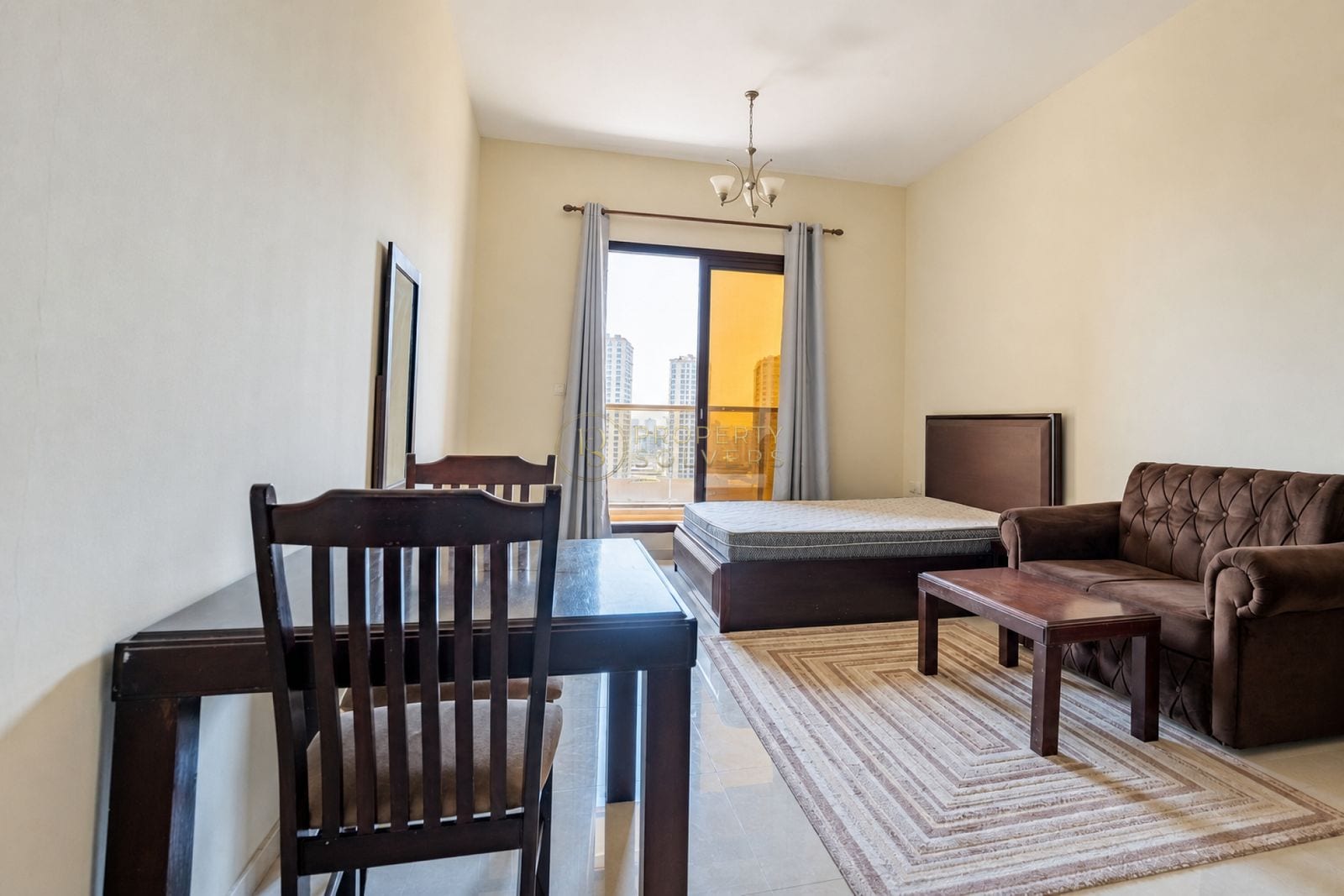 LARGE Studio | High Floor | Scenic View