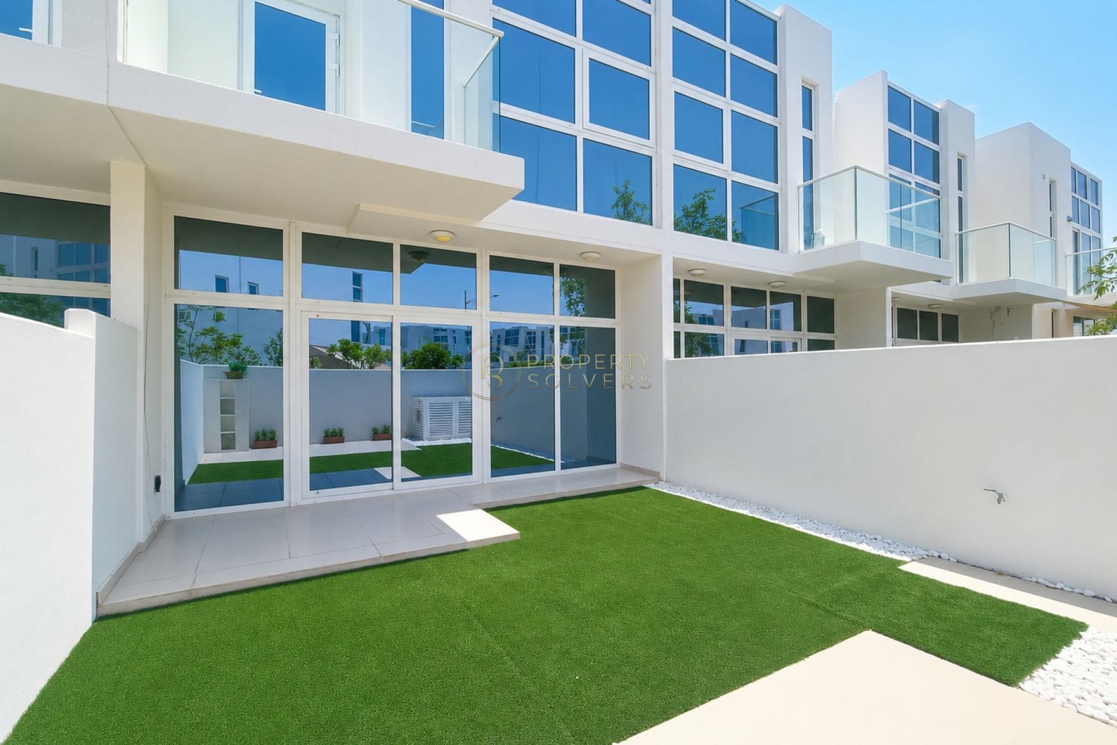 Huge 2BR Layout | Single Row | Prime Location