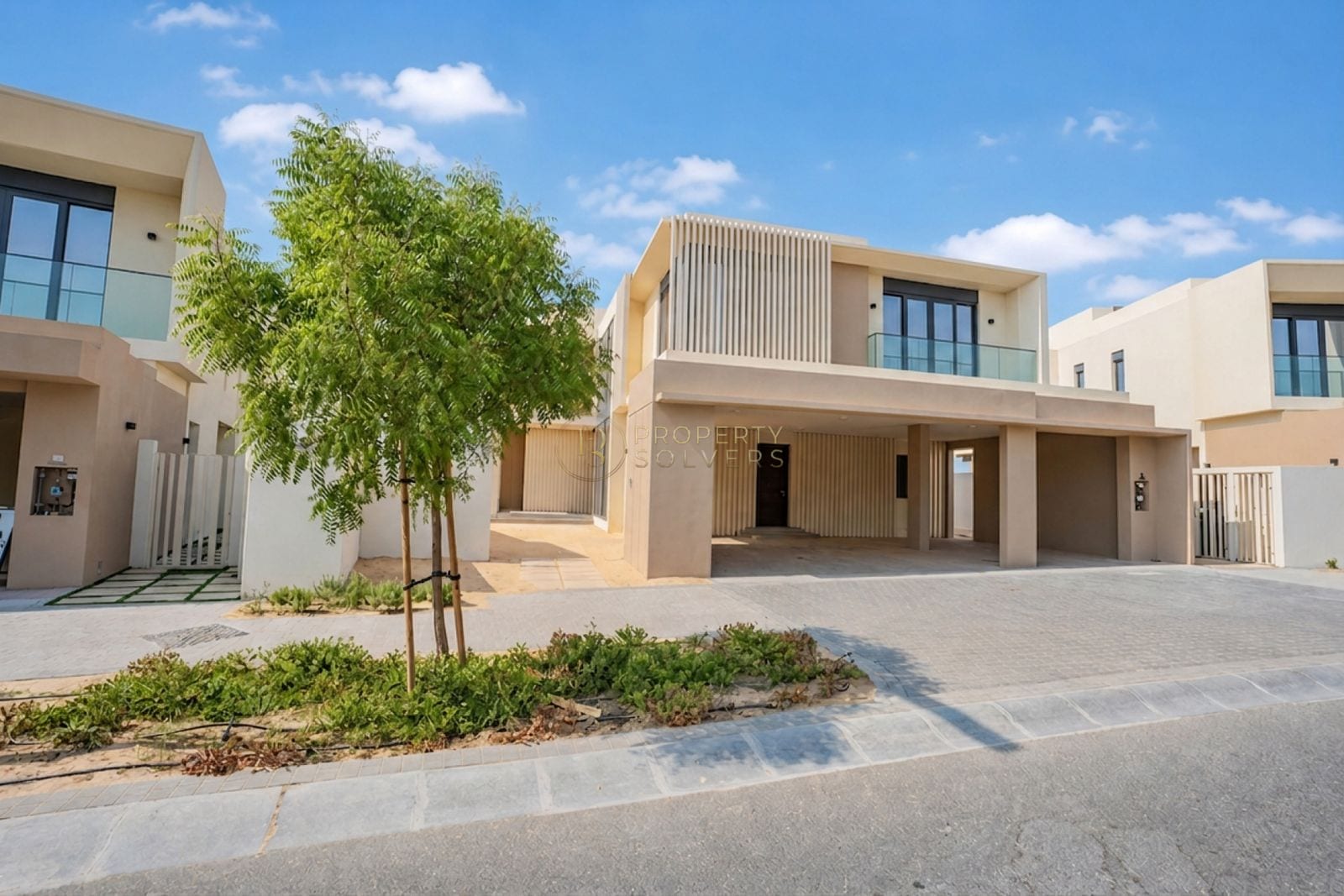 HUGE Plot | Prime Community | Near Amenities