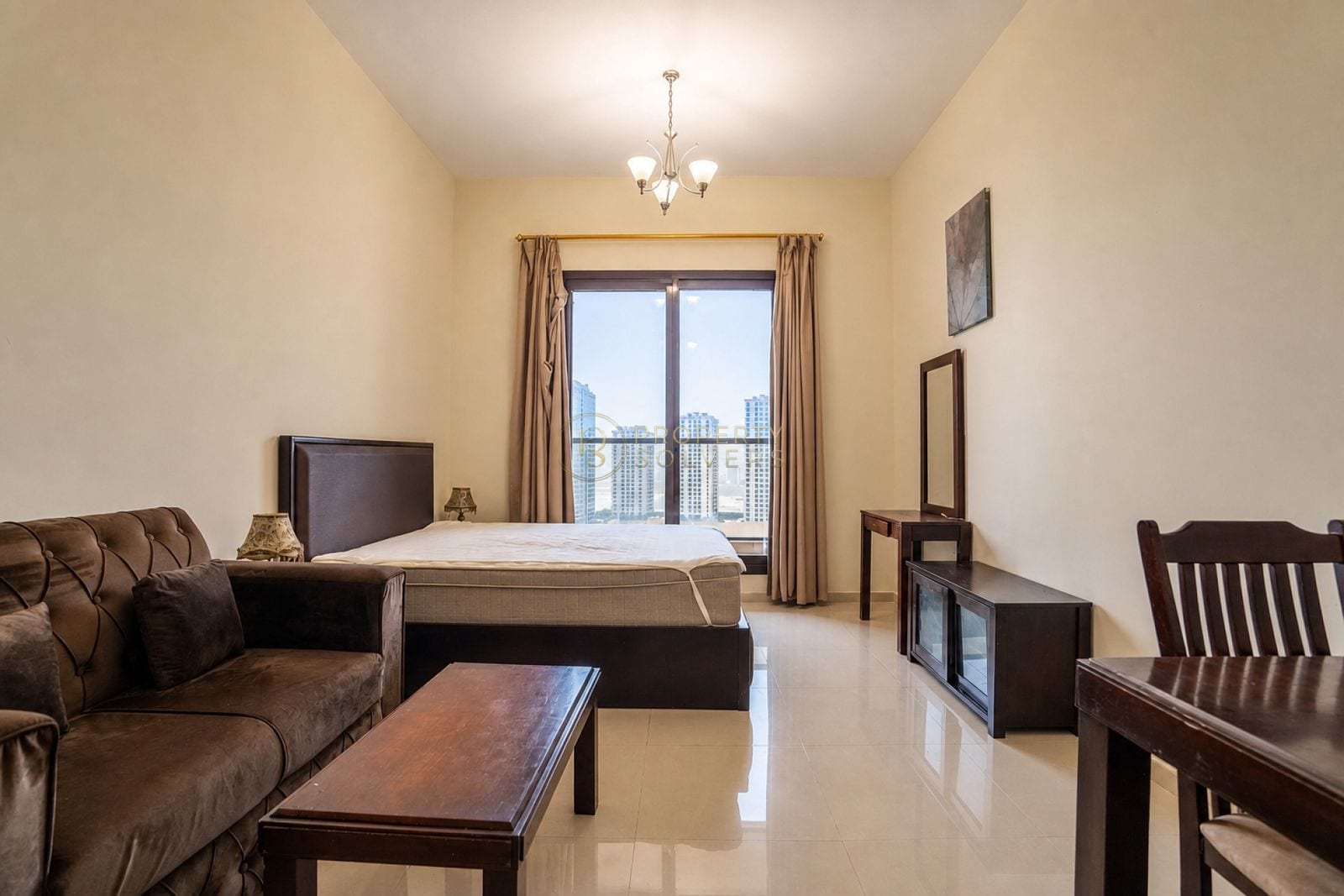 HUGE Studio | High Floor | Flexible Payments