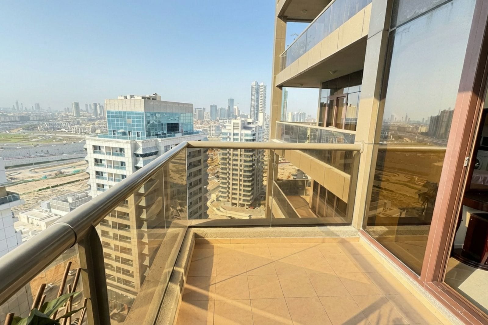 Prime Community | Huge Studio Layout | Furnished
