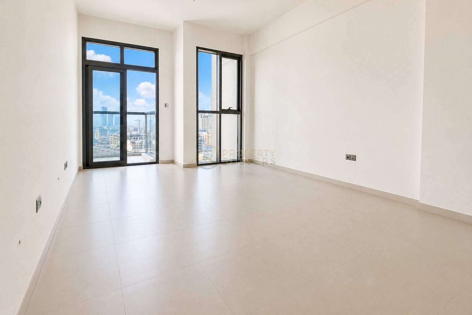 Biggest Layout | Luxury Unit | VACANT READY